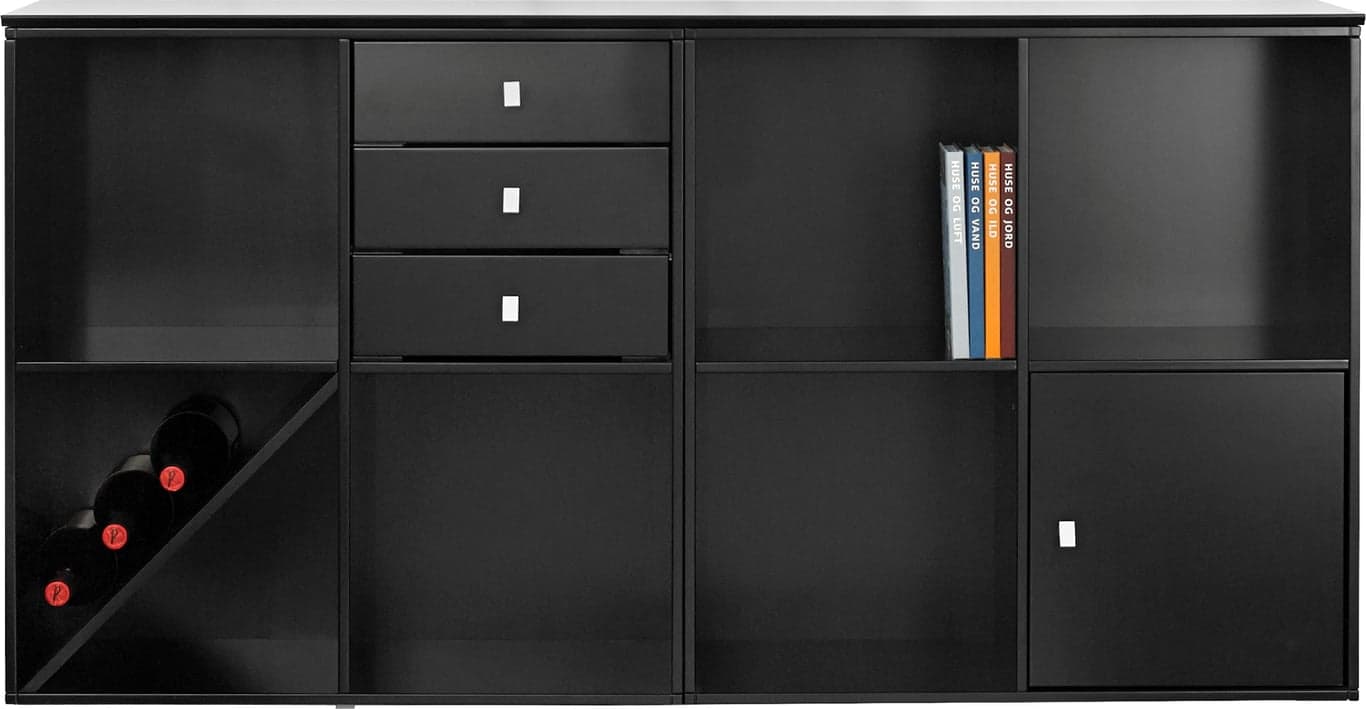 Bilde av Square skjenk (142 x 34, H 86 cm. Modulsystem oppsett 172, liten skjenk i svart malt MDF, soft-close skuffer, vinhylle, topplate)