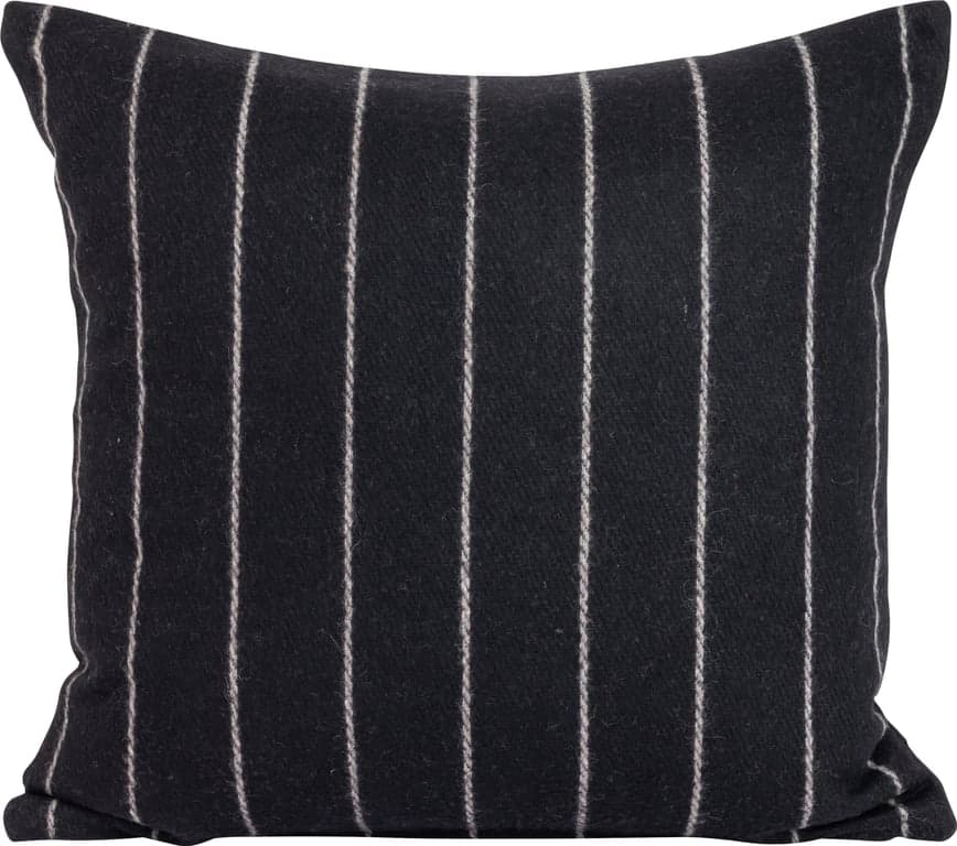 Bilde av Lama putetrekk (resirkulert ull, svart pinstripe 50x50 cm)