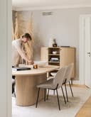 Linea ovalt spisebord 220 x 102 cm