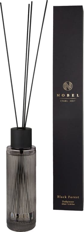 Bilde av Nobel duftpinner (svart, Black Forest 7x7x50 cm, 400 ml glass, duftolje)