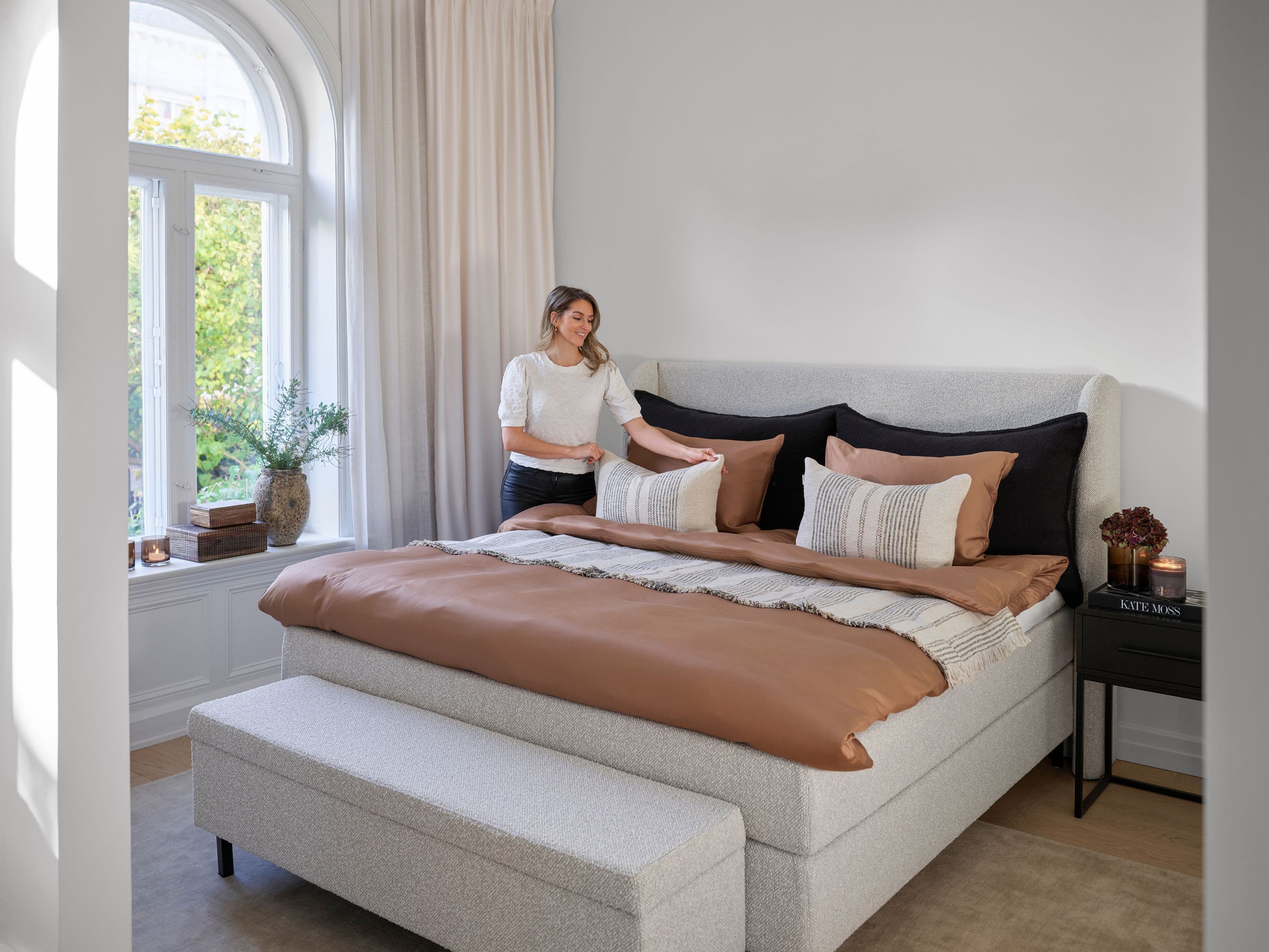 Nobel® by Jensen seng fra Fagmøbler